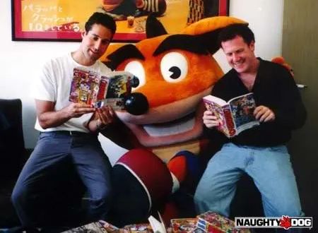 Andy Gavin et Jason Rubin, les deux fondateurs de Naughty Dog